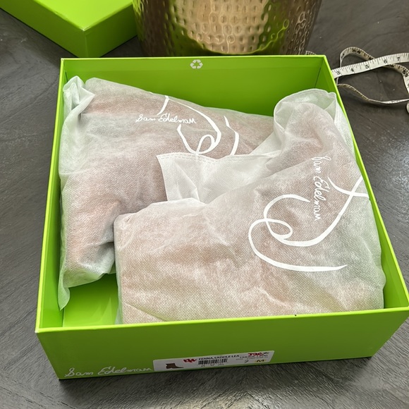 SAM EDELMAN FENNA ANKLE BOOTIE - Picture 8 of 14